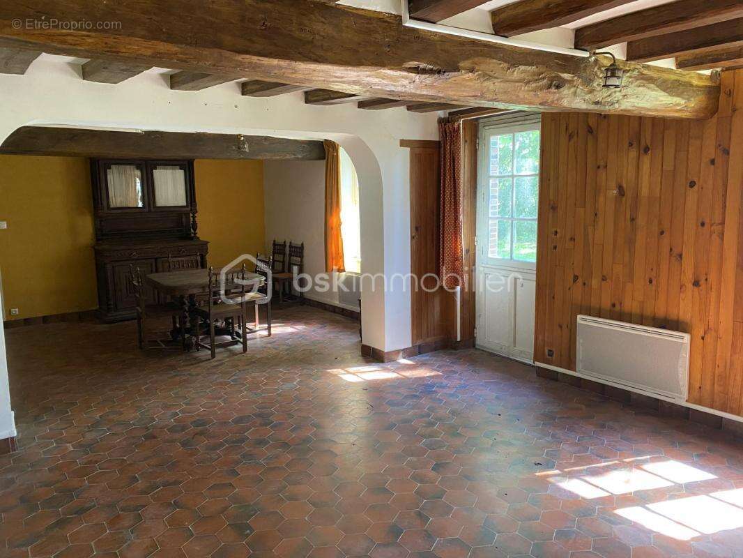 Maison à CHATEAUNEUF-EN-THYMERAIS