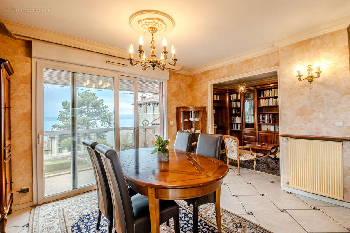 Appartement à THONON-LES-BAINS