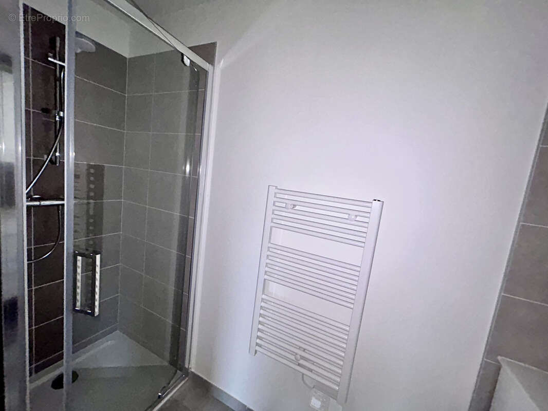 Appartement à ECHIROLLES