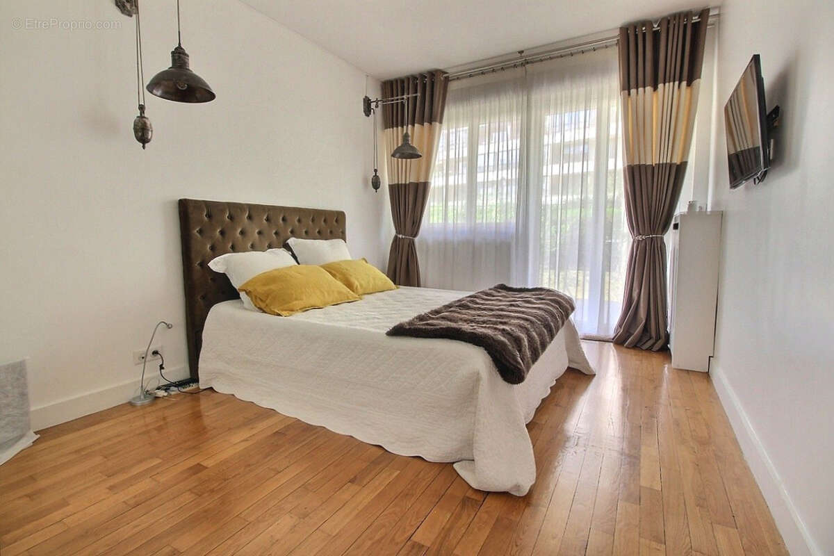 Appartement à SAINT-CLOUD