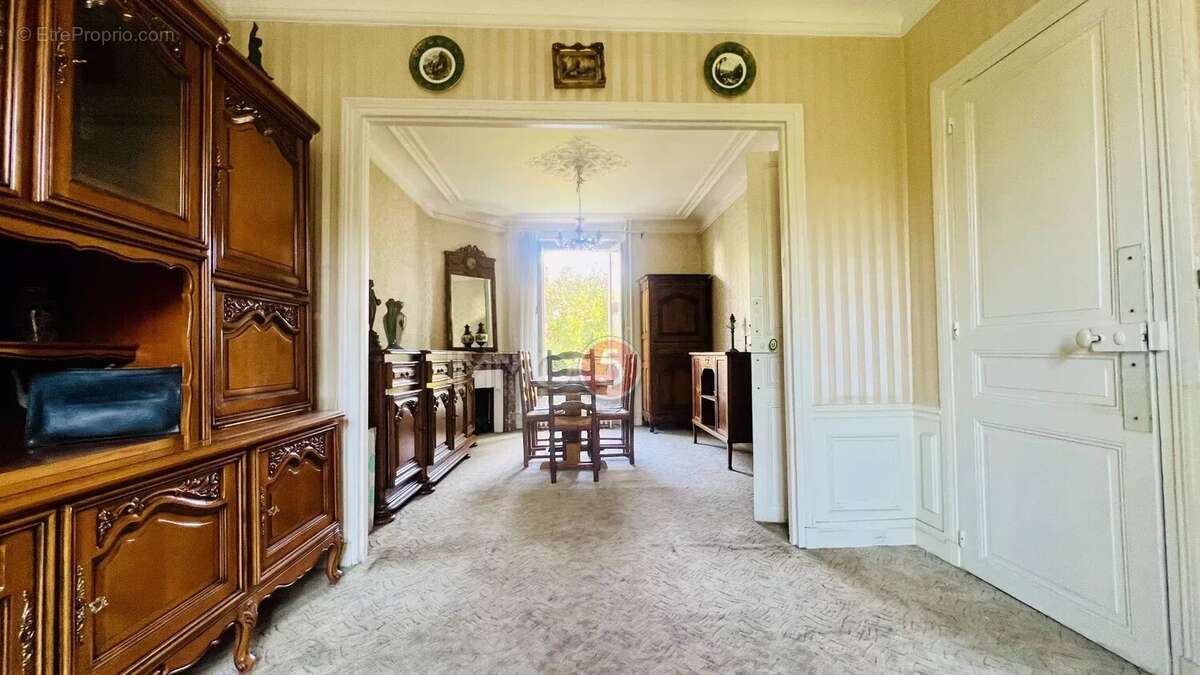 Maison à VILLEMOMBLE