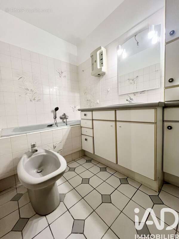 Photo 7 - Appartement à LE BOURGET