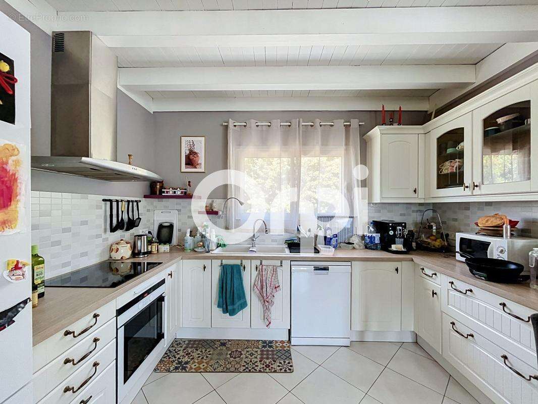 Maison à JUGEALS-NAZARETH