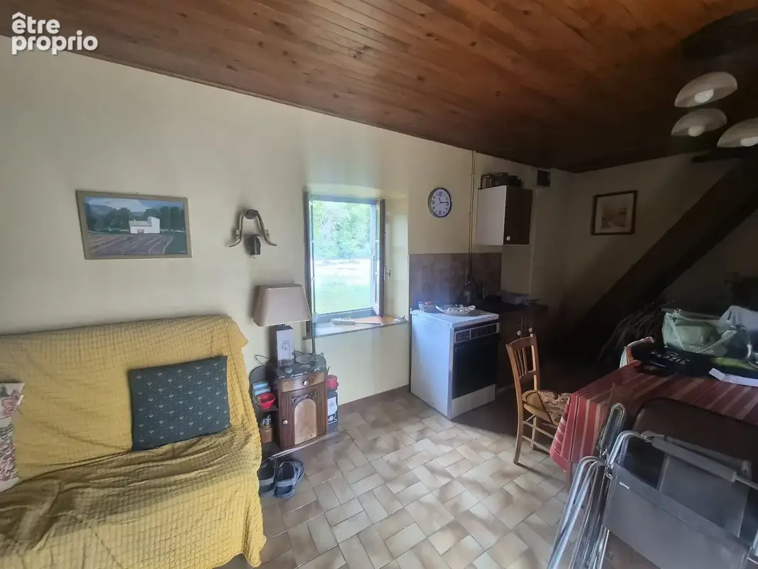 À 10 minutes de Die   RARE ! Cabanon en pierres en bord de rivière - photo 6