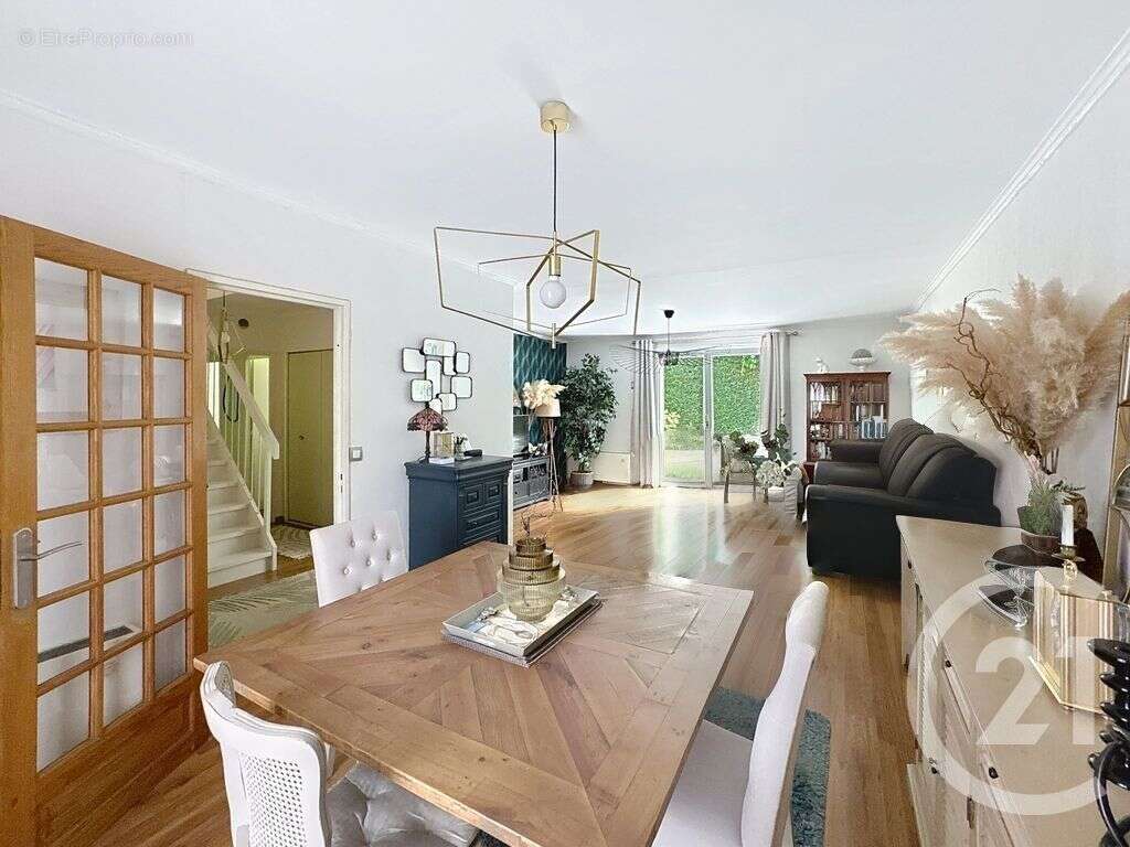 Photo 5 - Maison à THIAIS