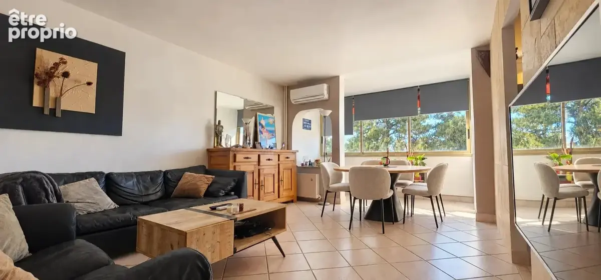 Appartement T4 proche toutes commodités - photo 1