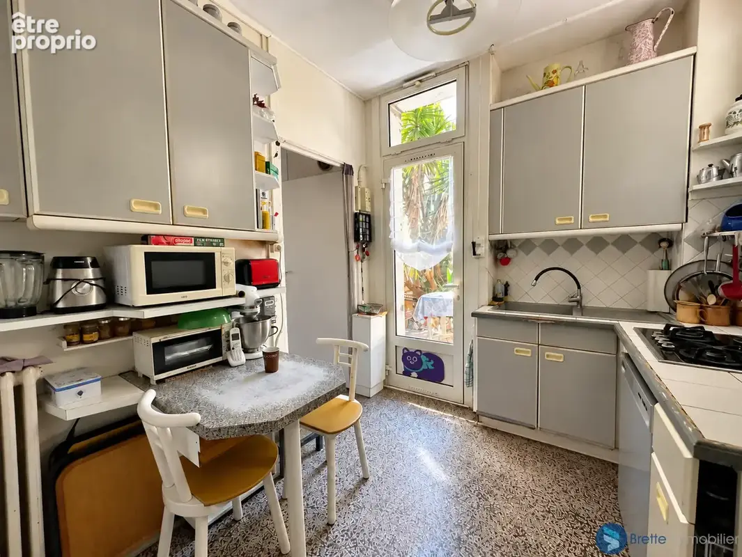 Toulon - siblas - maison 130m2 4 pieces sur parcelle 500m2 - stationnements - photo 5