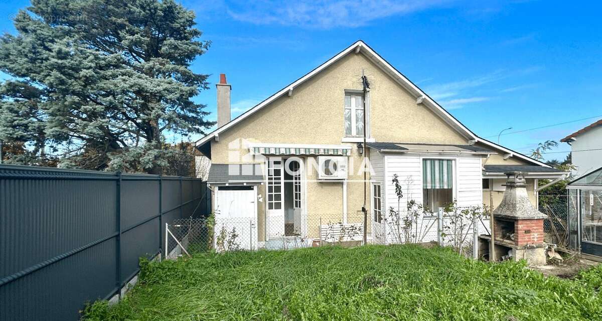 Maison à POITIERS