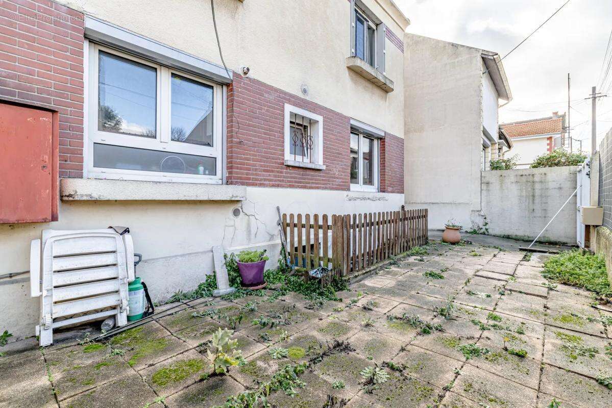 Appartement à PIERRELAYE