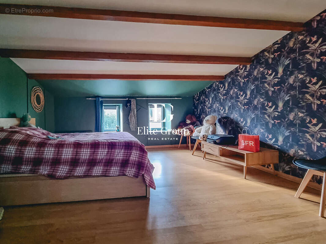 Maison à CHATEAUNEUF-SUR-CHARENTE