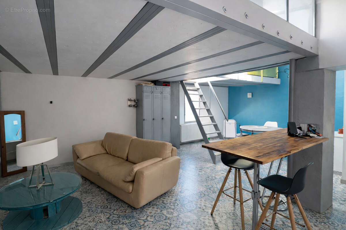 Maison à TAVERNES