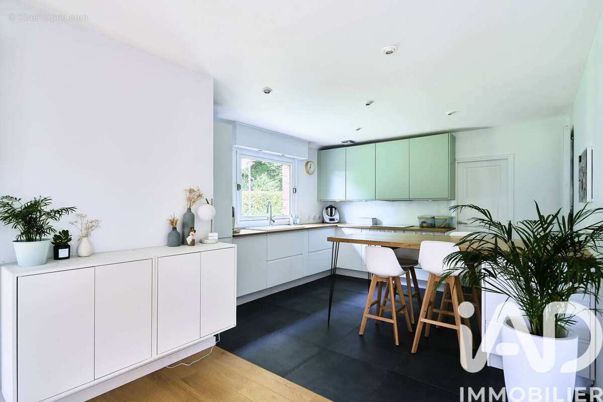 Photo 2 - Maison à MARCQ-EN-BAROEUL