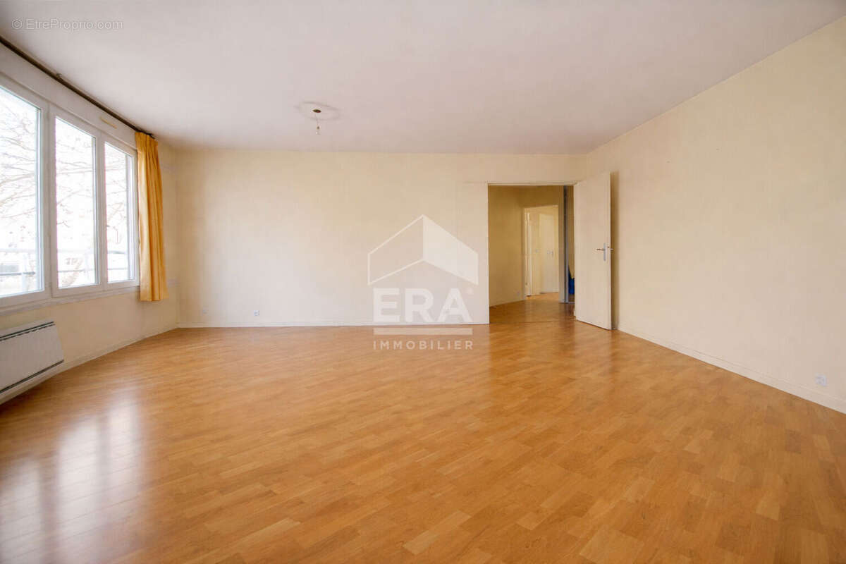 Appartement à ISSY-LES-MOULINEAUX