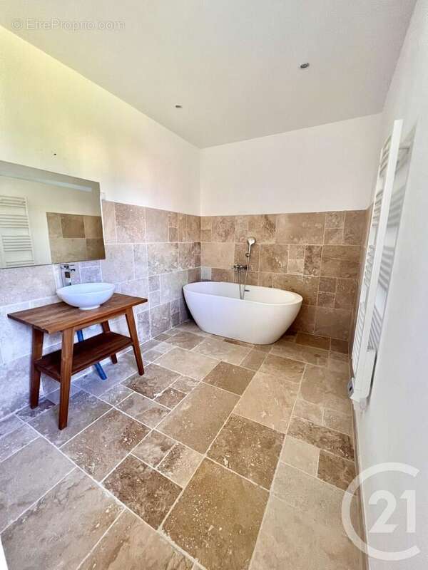 Maison à BRESSOLLES