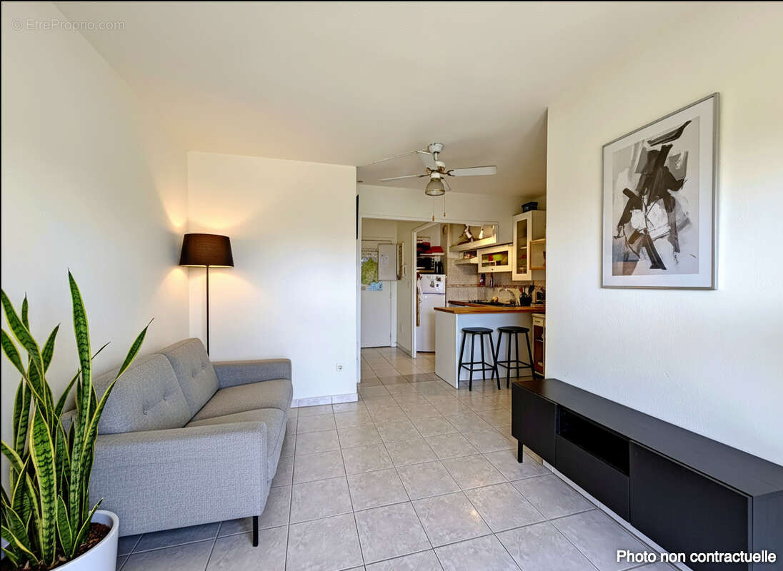 Appartement à FREJUS