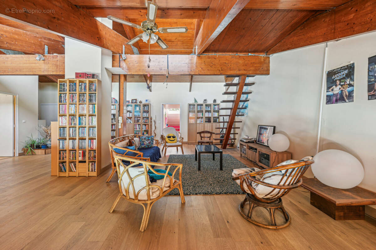 Maison à LA CELLE-SAINT-CLOUD