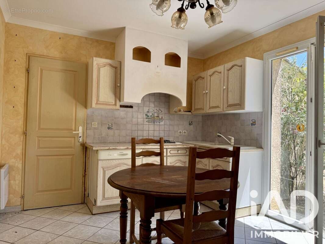 Maison 102 m² à Fons-Sur-Lussan  - photo 8