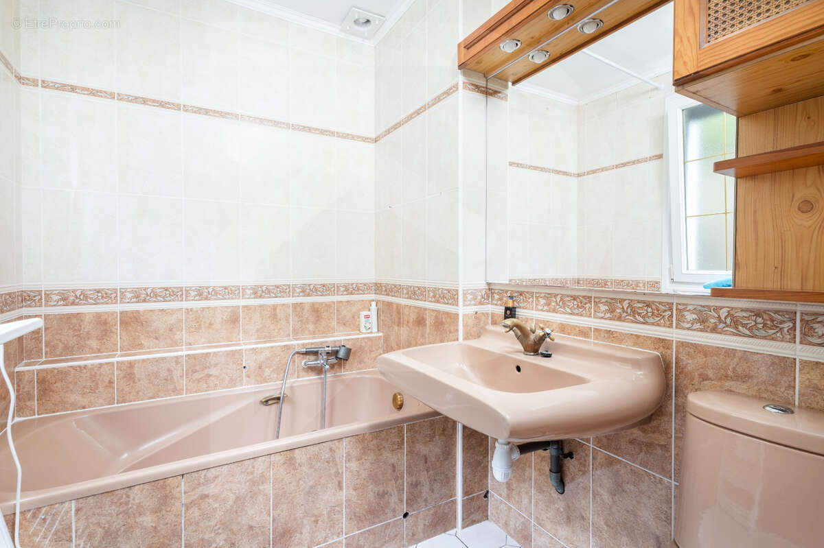 Maison à CAUVILLE-SUR-MER