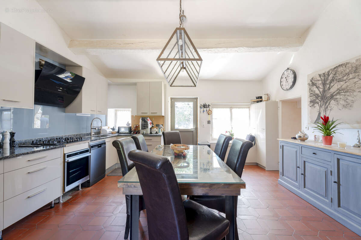 Maison à MOUGINS