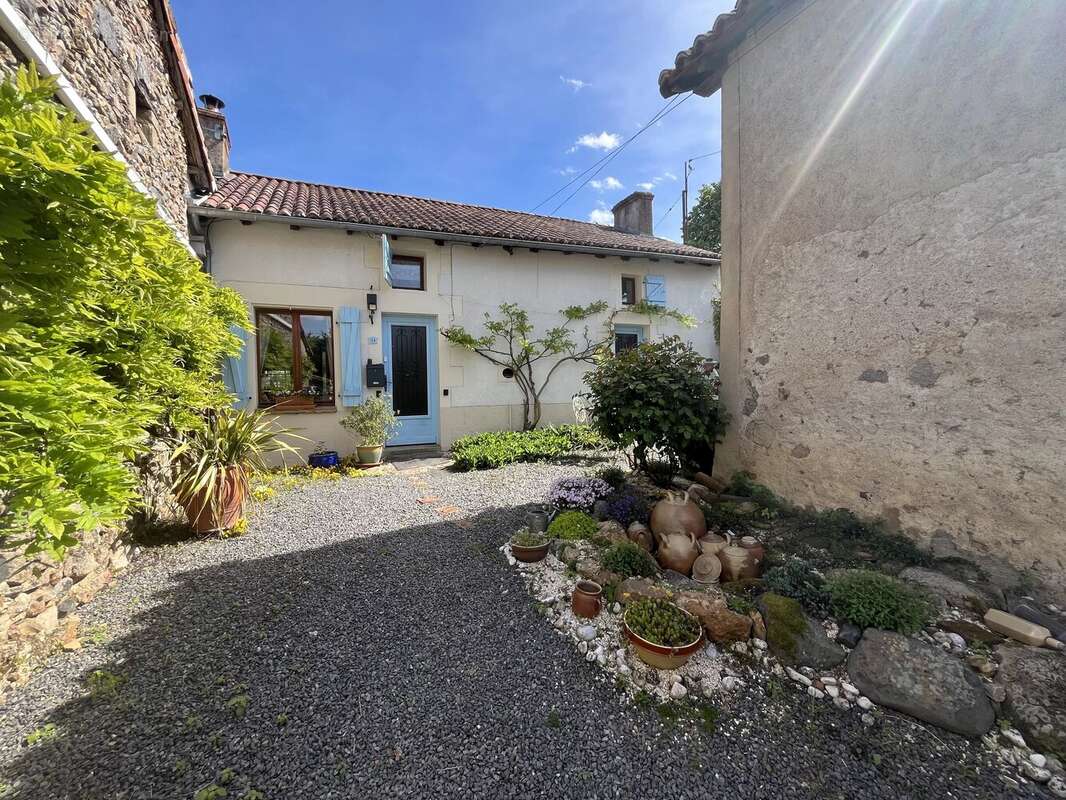 Superbe maison de campagne avec jardin et grange attenantes - photo 18