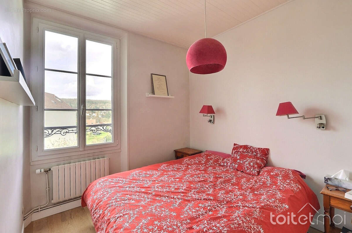 Maison à GIF-SUR-YVETTE