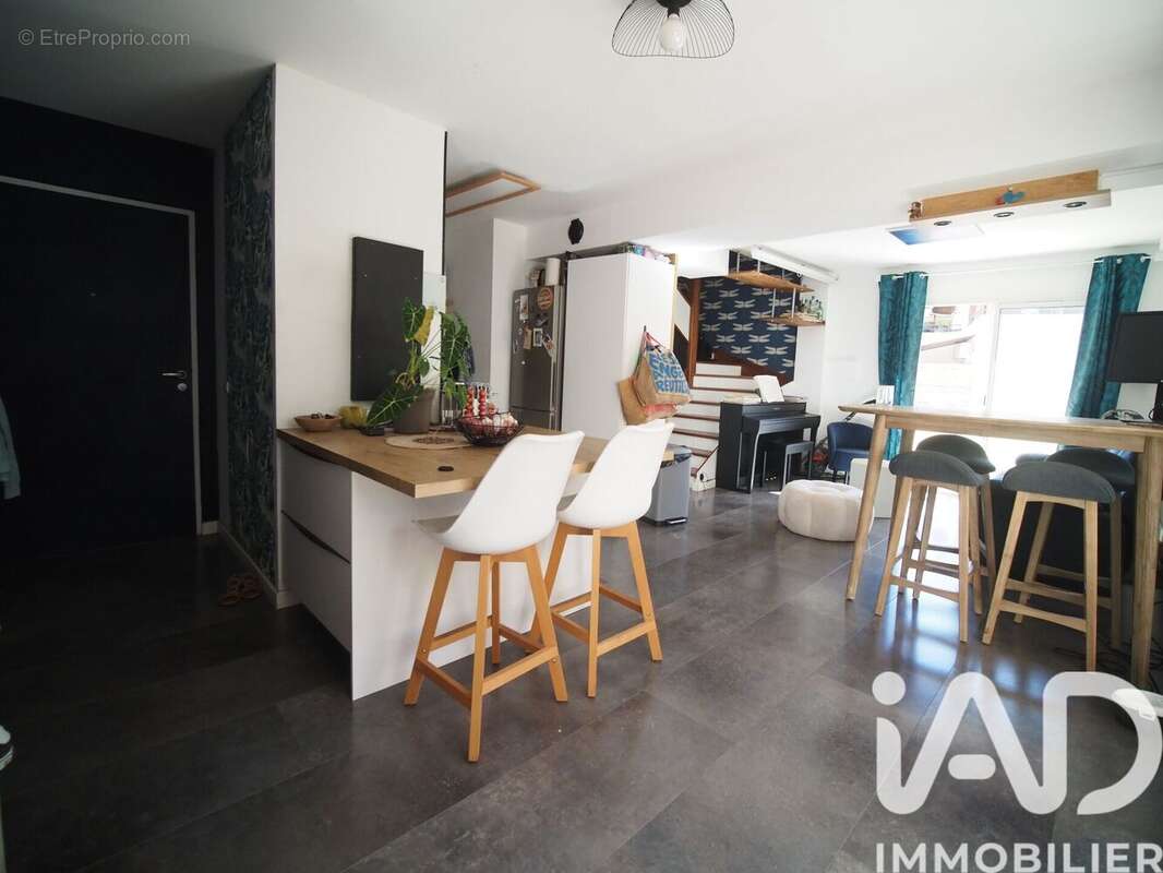 Photo 5 - Appartement à SAINT-DENIS