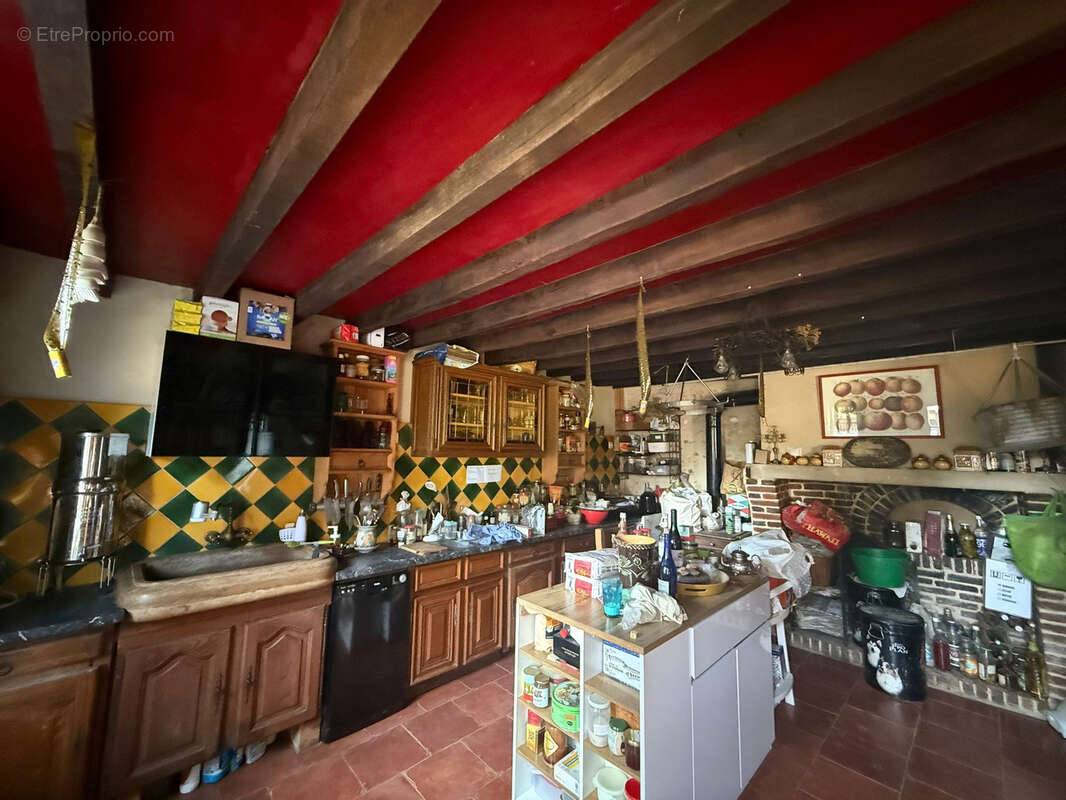 Maison à SAINT-AQUILIN-DE-CORBION