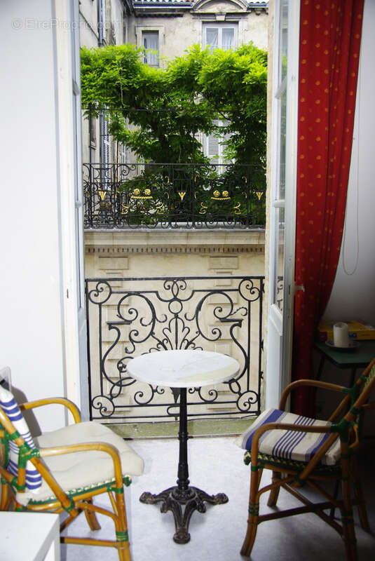 Appartement à BORDEAUX