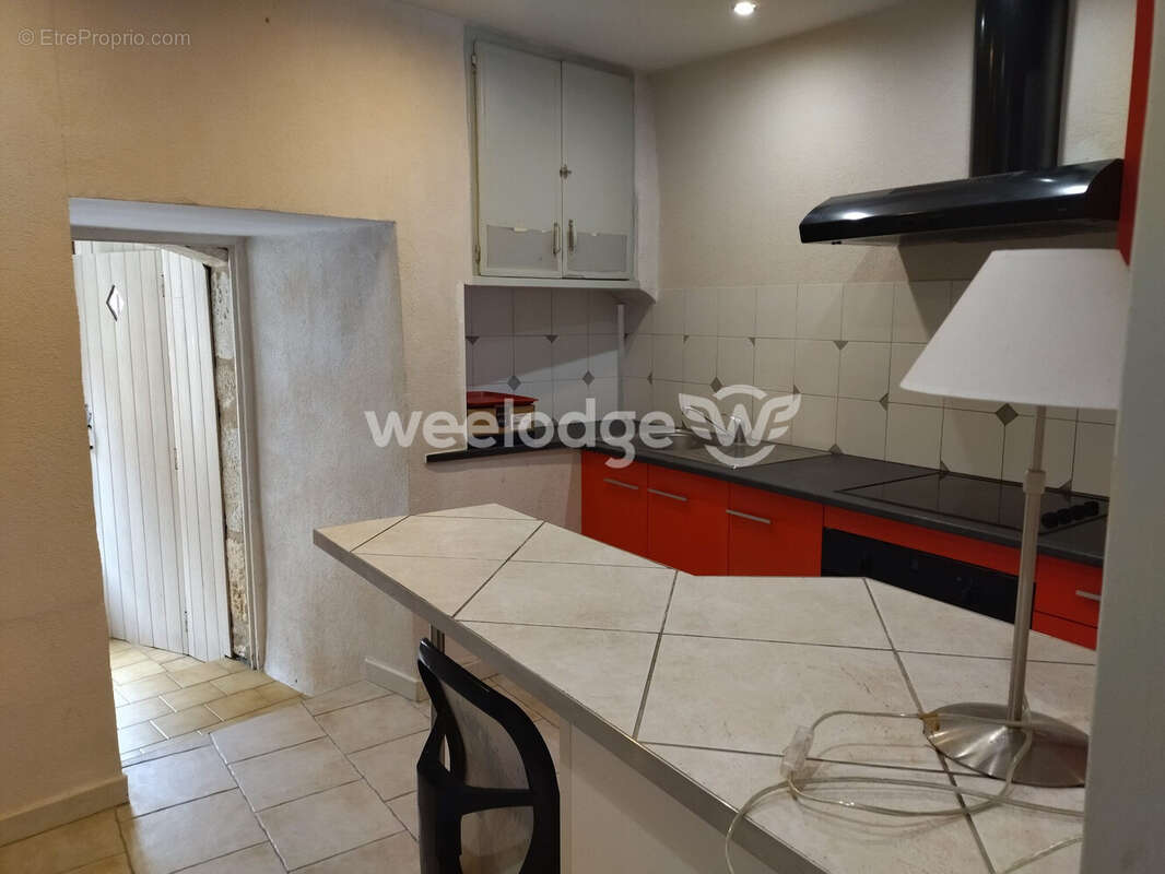 Maison à ANGLES-SUR-L&#039;ANGLIN