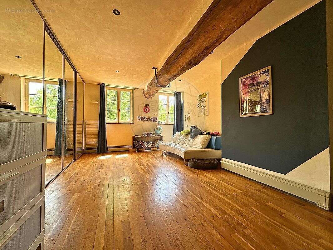 Maison à CREPY-EN-VALOIS