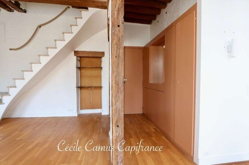 Appartement à PARIS-5E