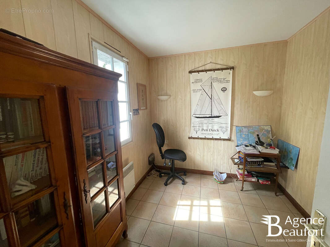 Maison La Chaize Giraud - photo 8