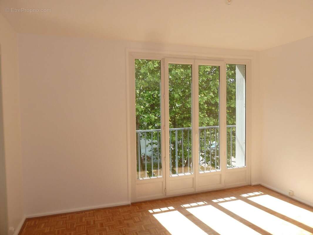 Appartement à LYON-8E