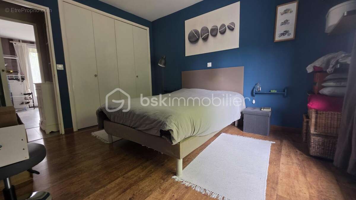 Maison PLAIN-PIED 130 m2 - 4 chambres - terrain 655 m2 - photo 6