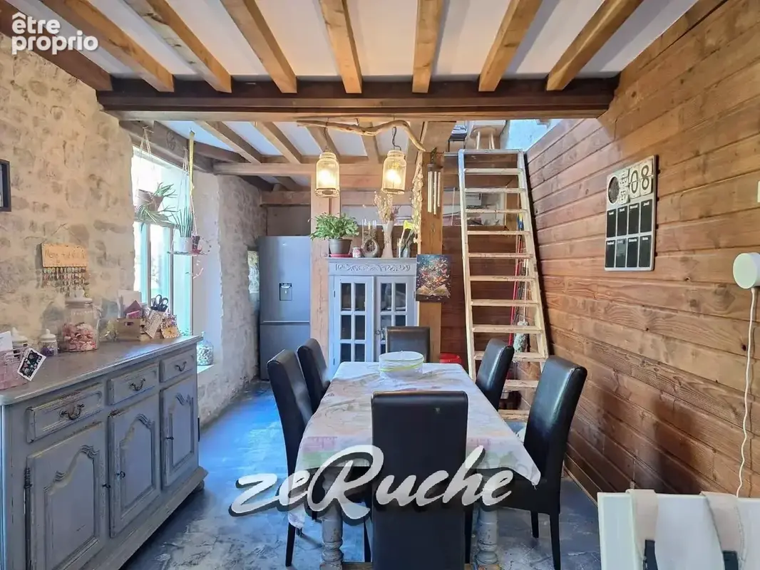 Ensemble immobilier de caractère – 290 m² habitables – 2 habitations + grange – terrain de 1 321 m² - photo 16