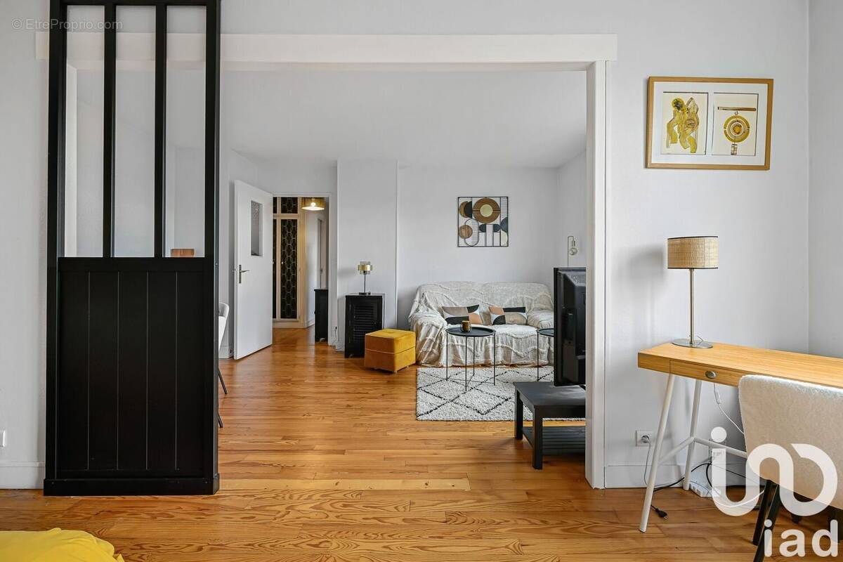 Photo 1 - Appartement à RUEIL-MALMAISON