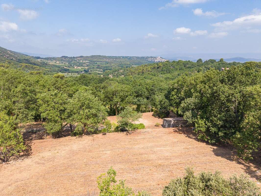 Ancienne bergerie de caractère à Bonnieux au cur d'un environnement naturel préservé - photo 2