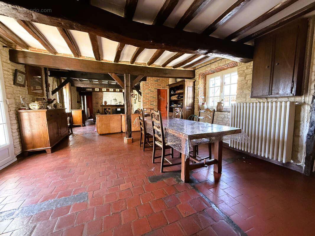 Maison à ERMENONVILLE-LA-GRANDE
