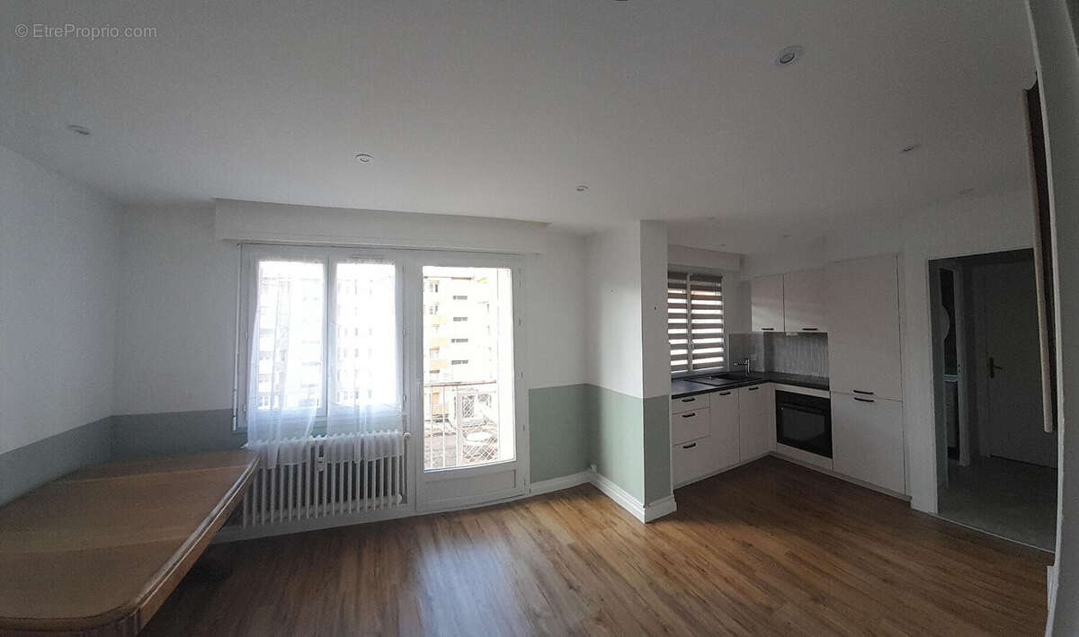 Appartement à AIX-LES-BAINS