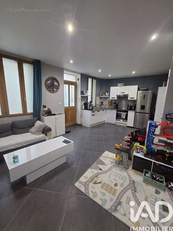 Photo 2 - Maison à SAINT-GILLES