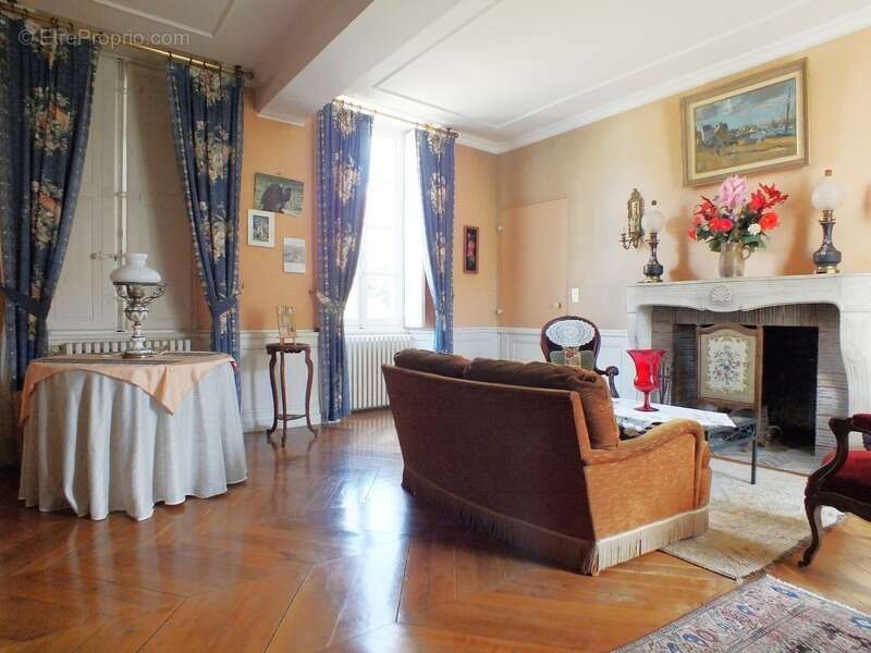 Maison à SEMUR-EN-AUXOIS