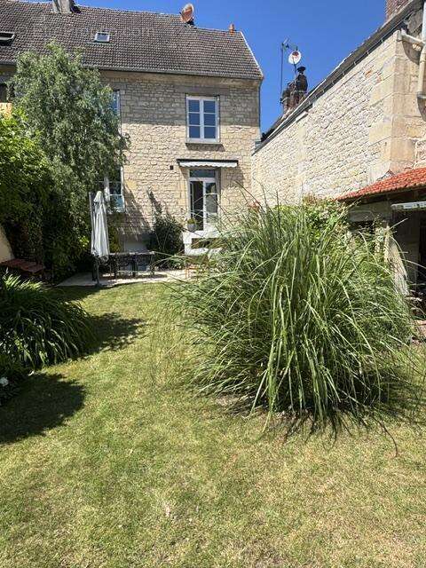 Maison à CIRES-LES-MELLO