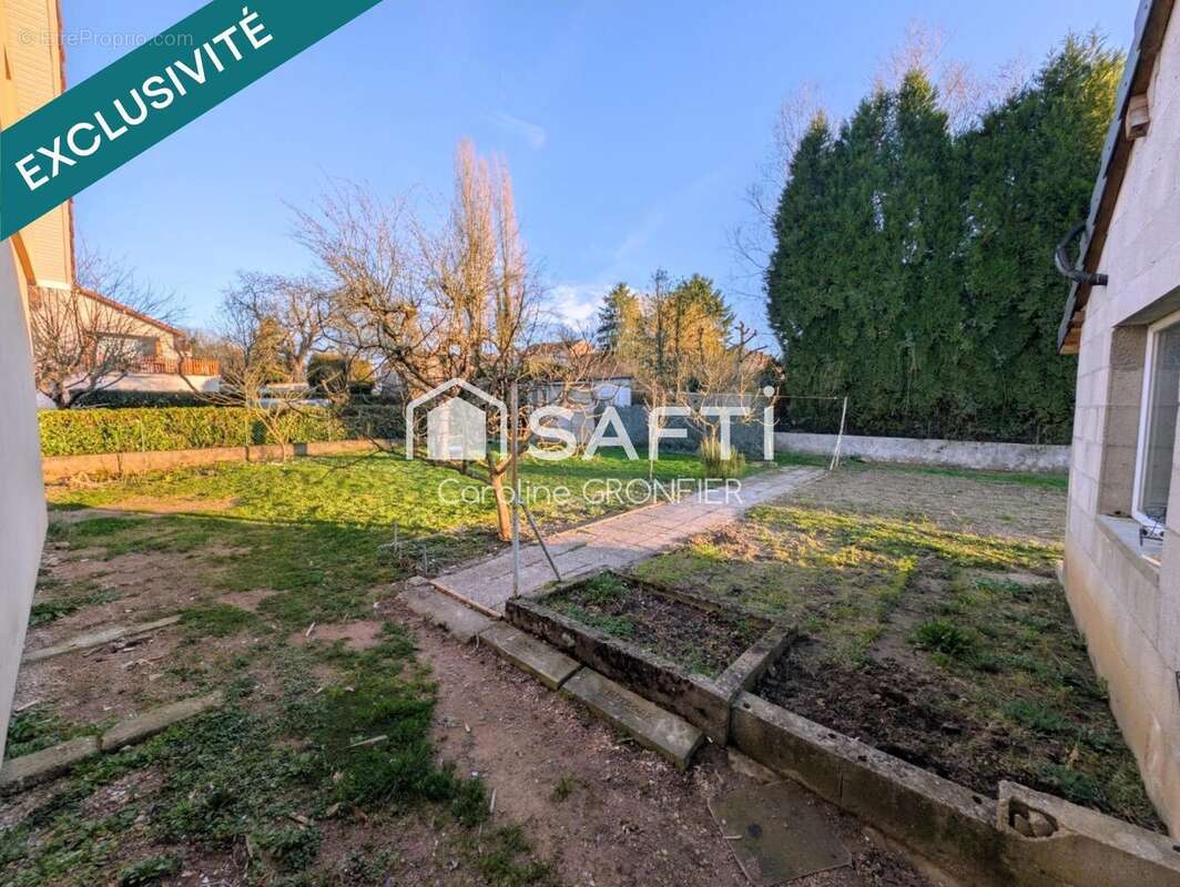 Photo 8 - Maison à PALINGES