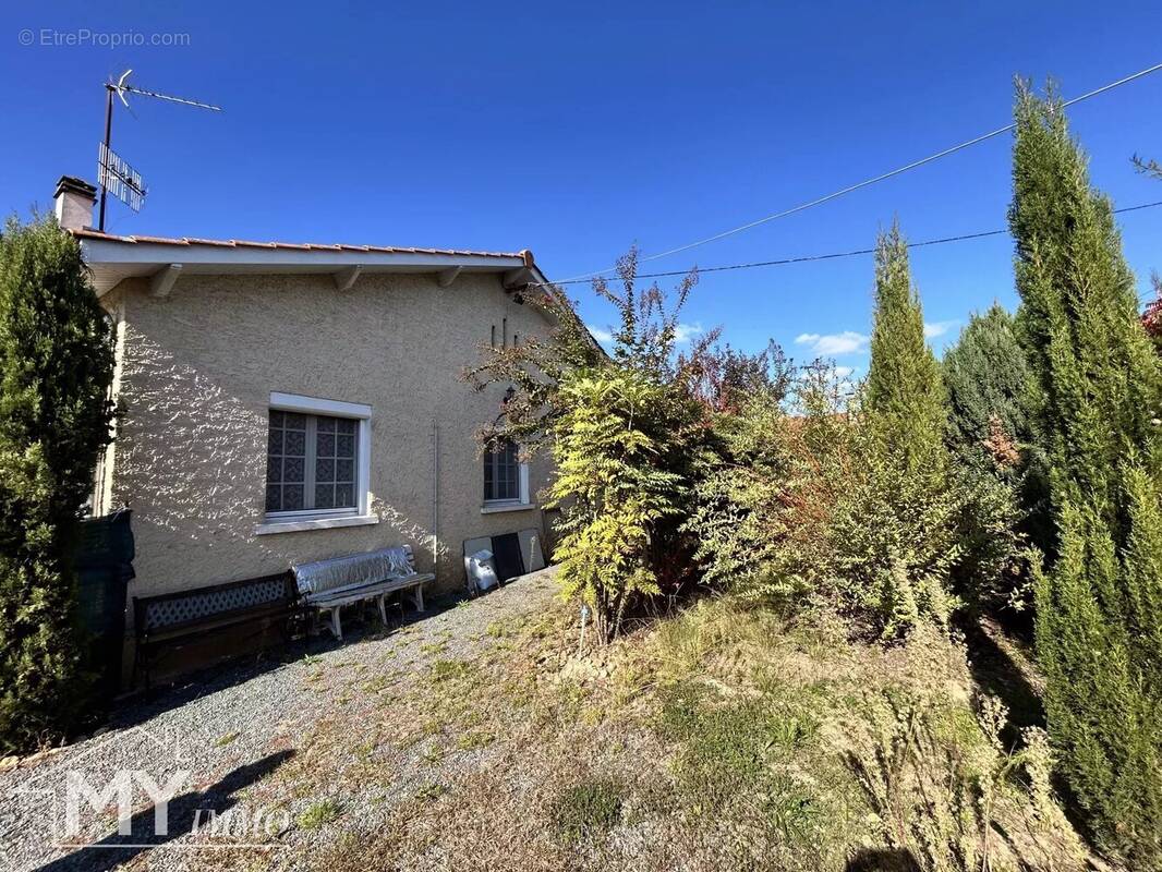 Maison à SAINT-AVIT-SAINT-NAZAIRE