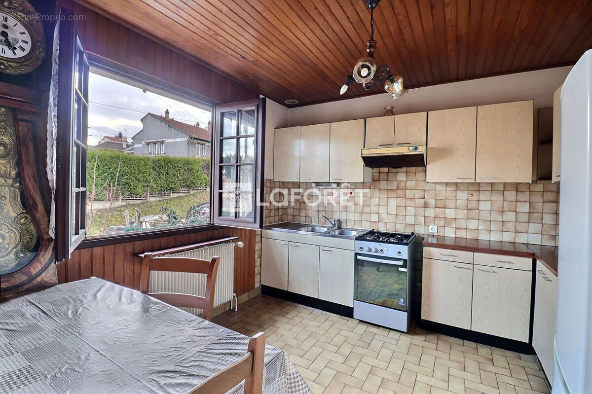 Maison Vitry Sur Seine 7 pièce(s) 144 m2 - photo 6