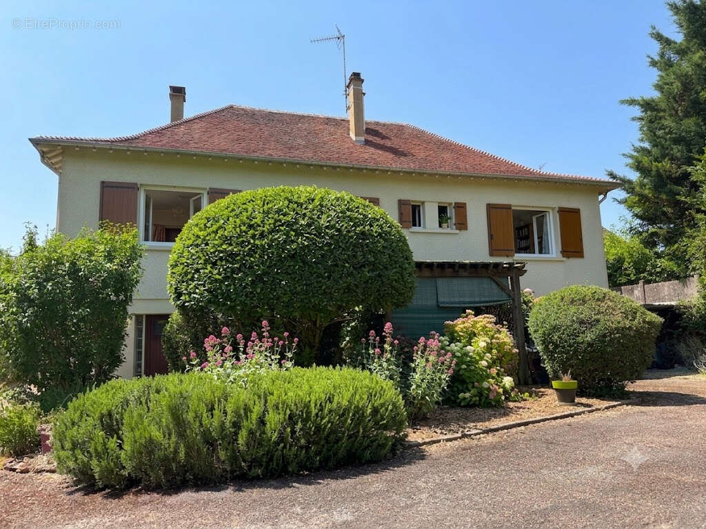 Maison à CHAMPLOST