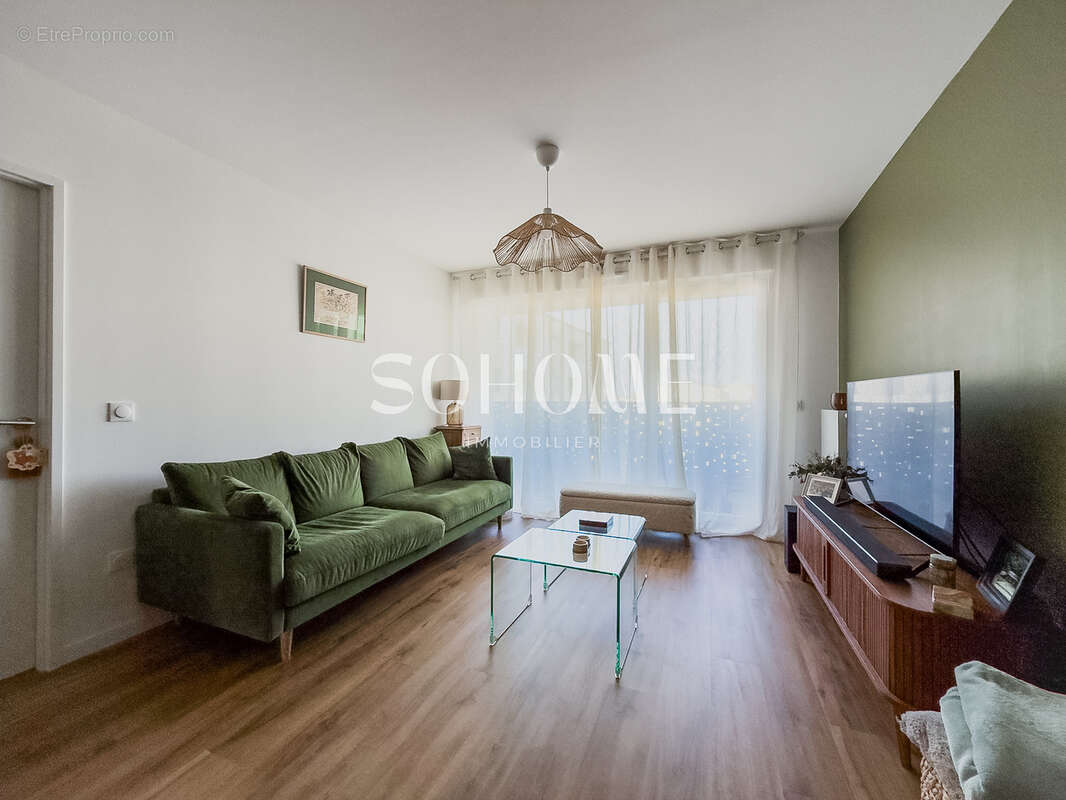 Appartement à BEZANNES