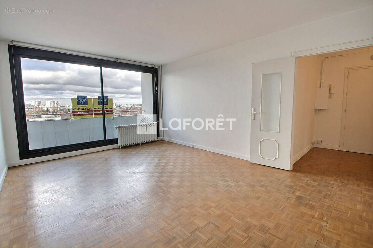 Appartement à NANTERRE