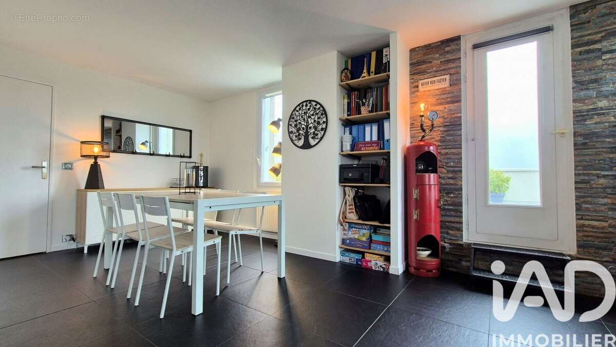 Photo 6 - Appartement à ROISSY-EN-BRIE