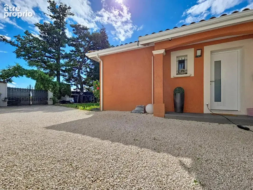 Maison - 5 Chambres - 1 Bureau - Garage - Terrasse - Piscine - Jardin - Proche commodités - photo 24
